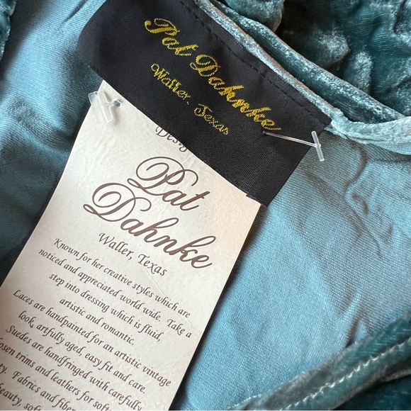 Pat Dahnke Series ‘Romantic Western Wear’ - Picture 11 of 12